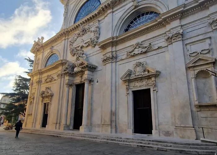 La Perla Di Ro * Savona